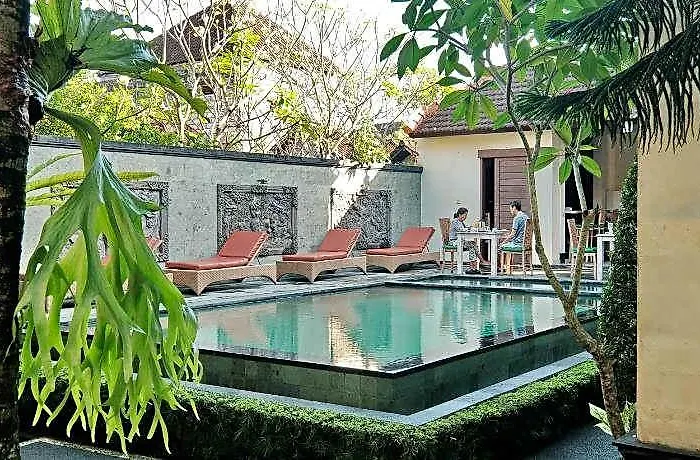 招待所 Sumantra House