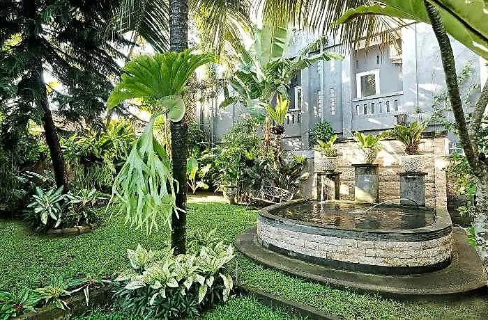 招待所 Sumantra House 3*