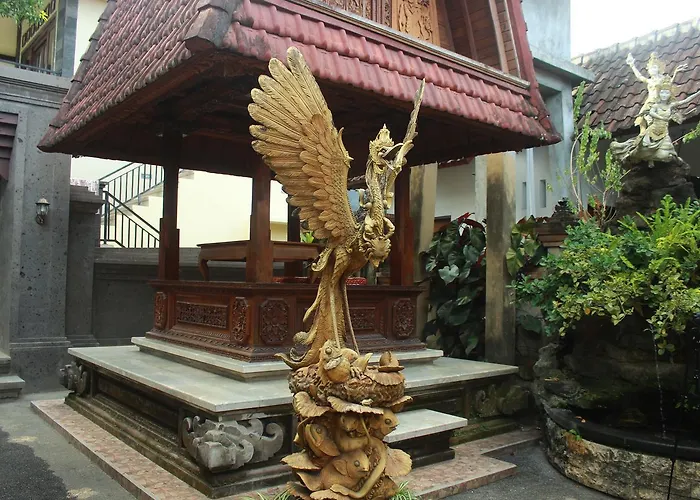 招待所 Sumantra House 3*